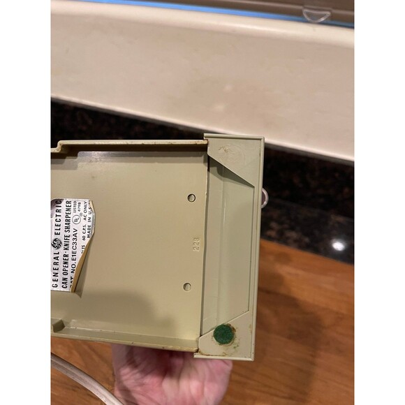 Vintage General Electric GE Can Opener Knife Sharpener - Picture 6 of 10